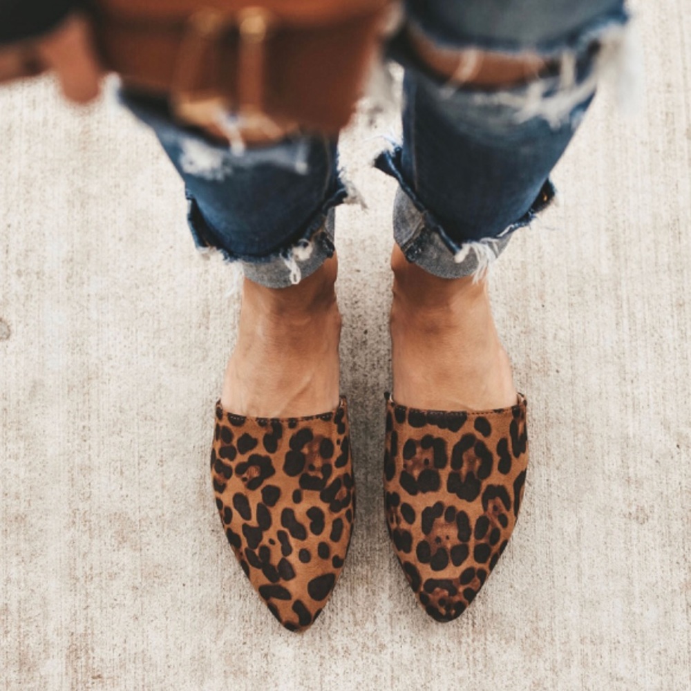Cute Leopard Mules - Picture 5 of 8